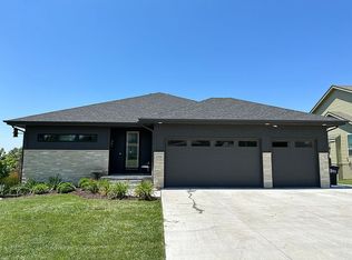 2702 N 191st Ave, Elkhorn, NE 68022