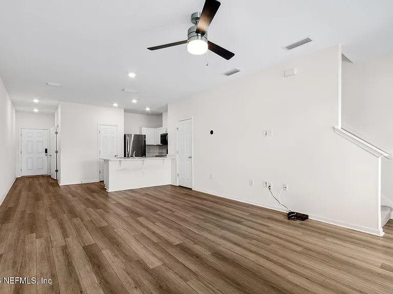 7810 Merchants Way — Photo 12