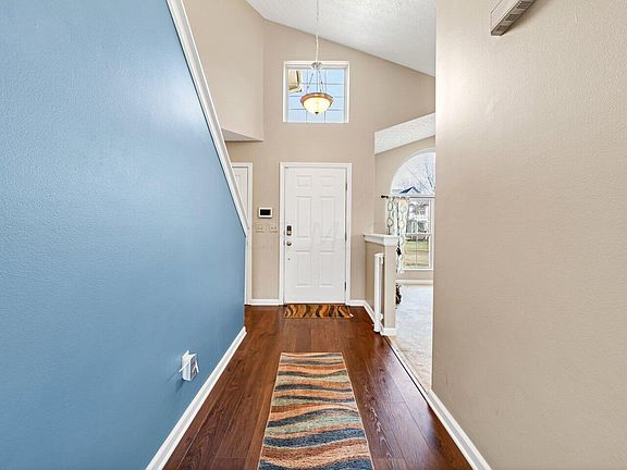 5th image of 9031 Barley Loft Dr
