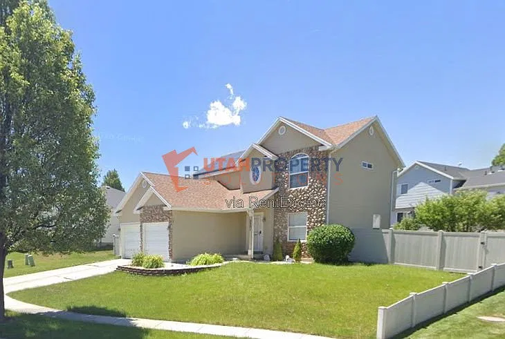 2351 N Cherry Cir