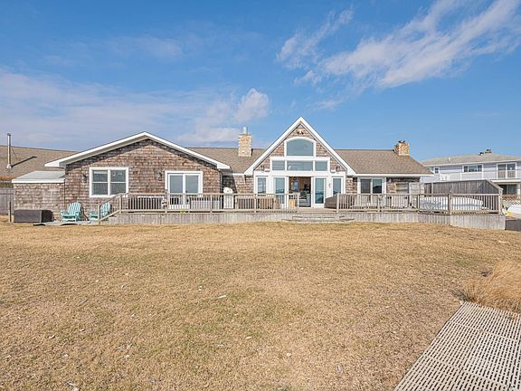 2nd image of 41 Nautilus Dr