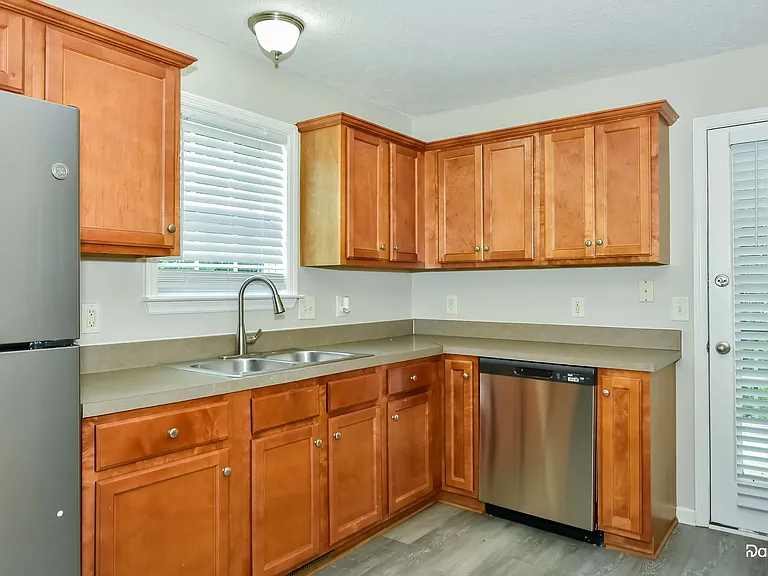3420 Whitesail Ct — Photo 4