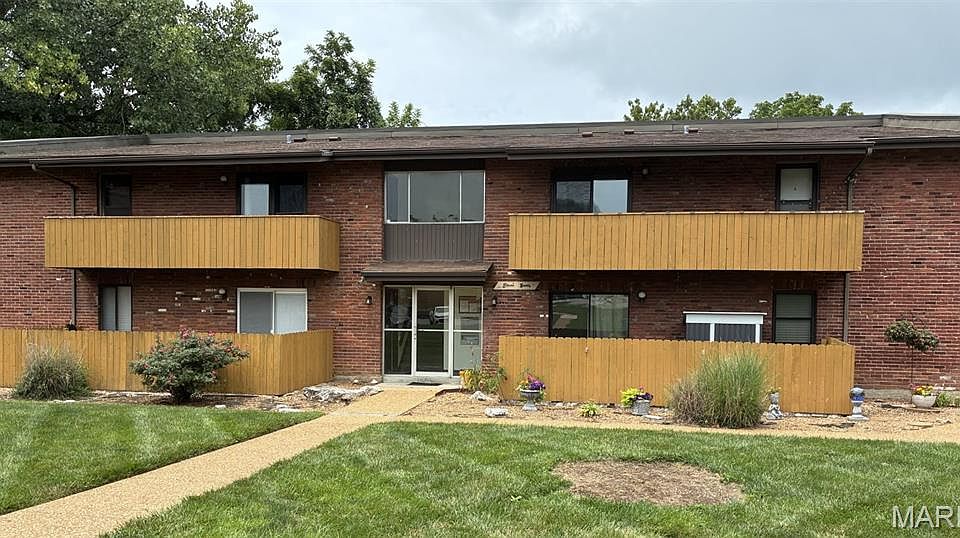 1st image of 1190 Calley Dr APT C