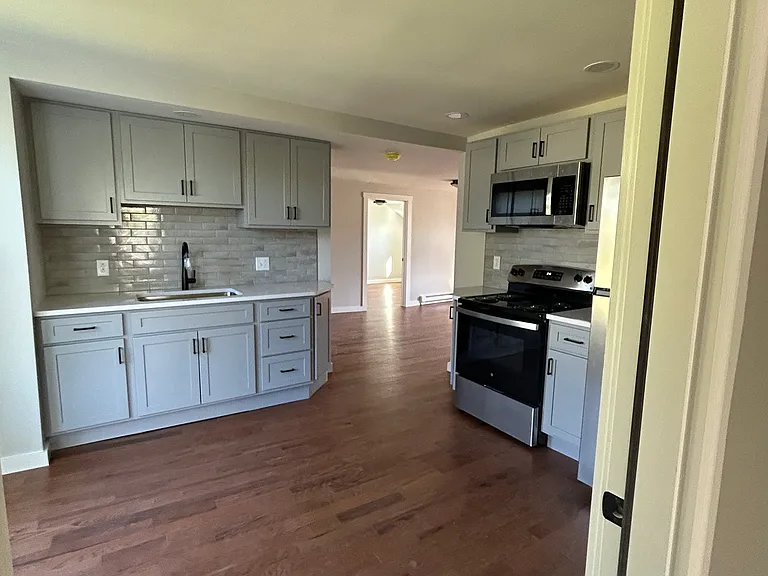 60 Lebanon St #D — Photo 2