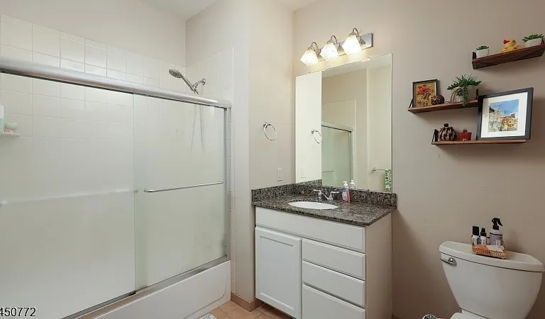 1209 Summit Ave #405 — Photo 10