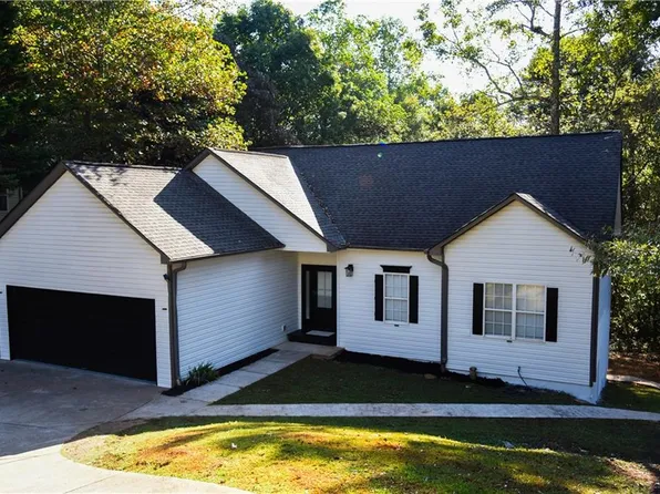 3285 Rose Petal St, Gainesville, GA 30507