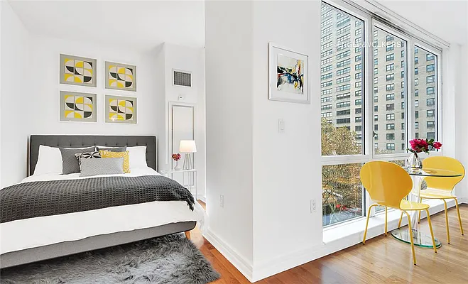 Sold by Engel & Völkers New York City | media 12