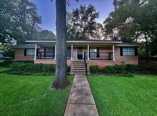 107 Redland Ln, Palestine, TX 75801