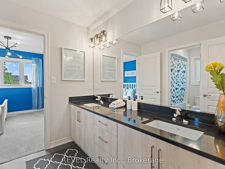 26 Crow St — Photo 14