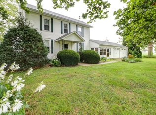 6669 E Lincoln Trail Rd, Fithian, IL 61844