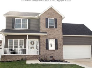 67 Mercy Way, Hurricane, WV 25526