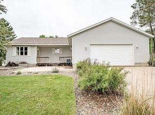 702 E Campbell St, Ellsworth, WI 54011