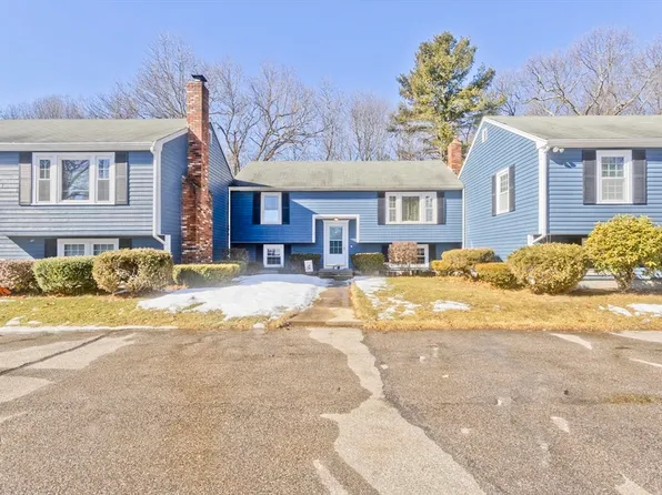 15 Clark Rd #15, Wrentham, MA 02093