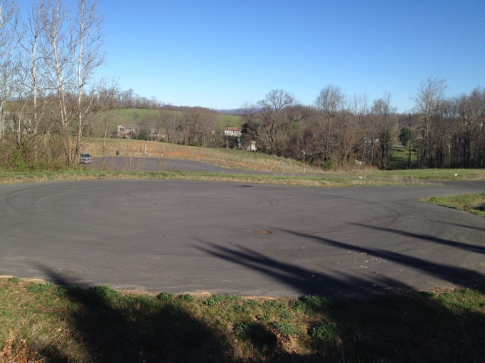 2nd image of Traveler Rd #113