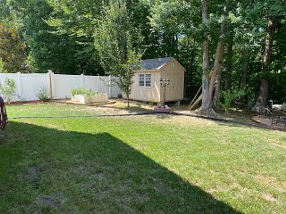 2nd image of 3512 Frederick Dr