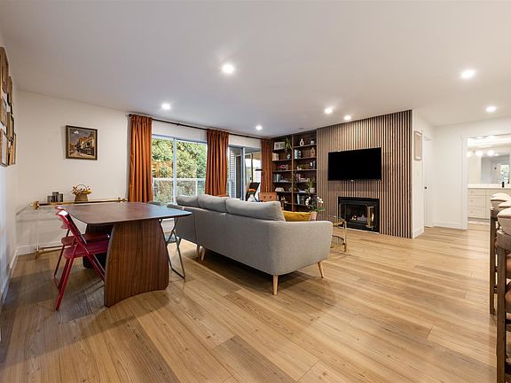 4th image of 2733 Atlin Pl #208