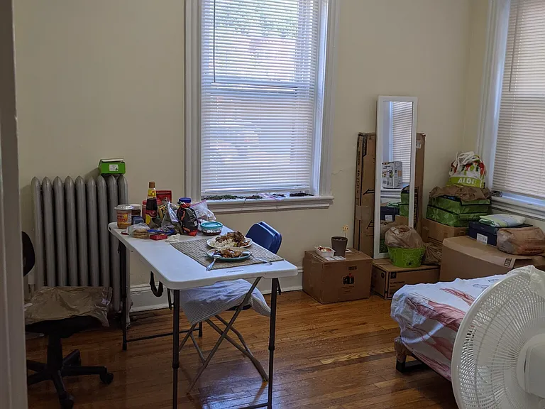 360 Riverway — Photo 11