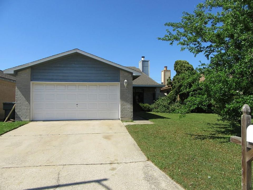 1st image of 38 Campeche Cir