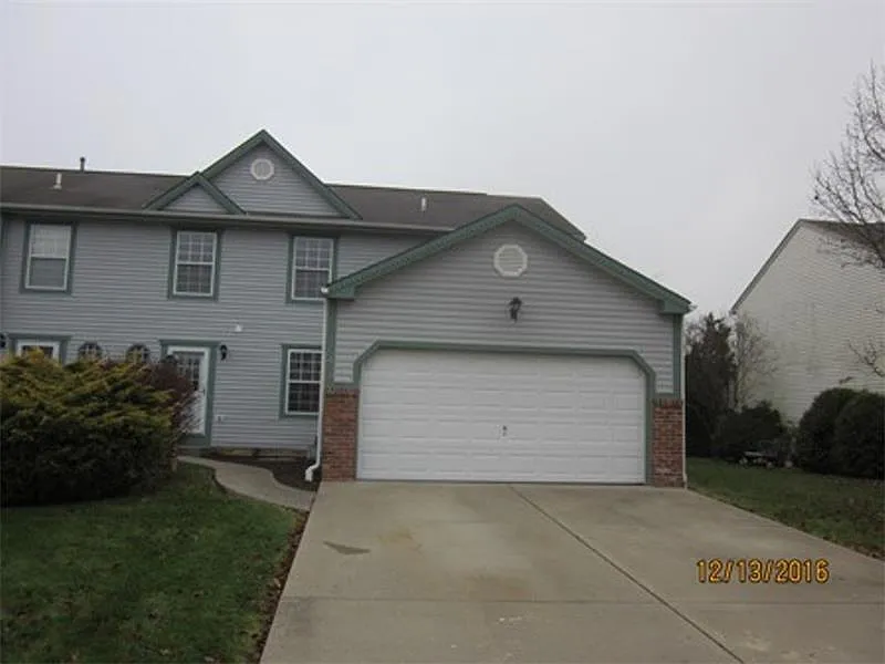 1459 Yorktowne Dr photo 1
