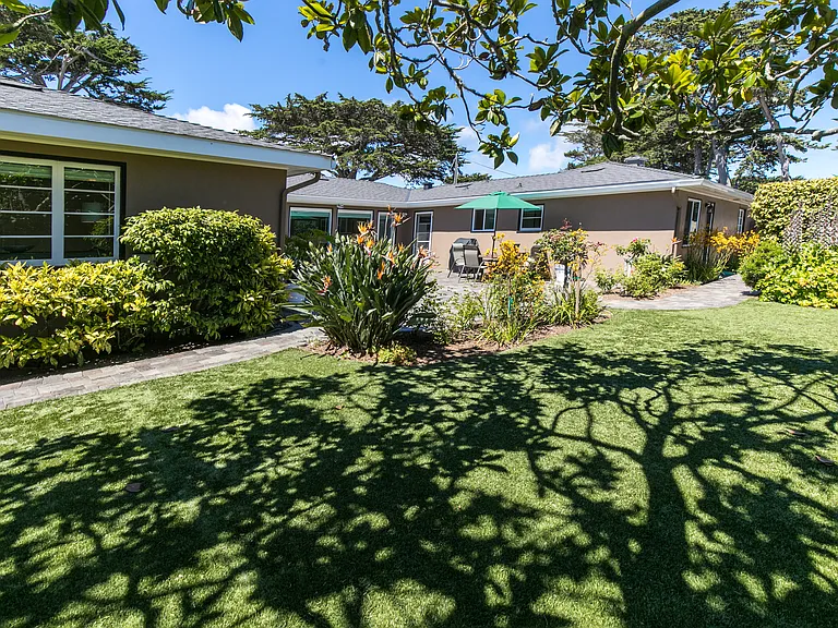 26224 Hilltop Pl — Photo 9