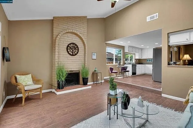 2243 Minaret Dr — Photo 23