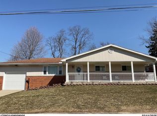 827 Cooper Ave, Bellefontaine, OH