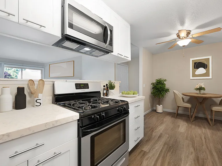 Cobblestone Creek Apartments — Photo 51