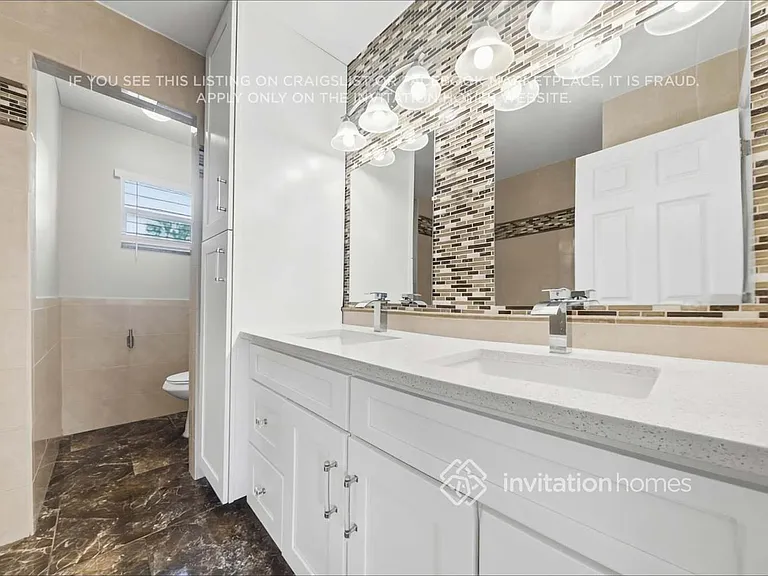 9761 Oak Crest Rd — Photo 21