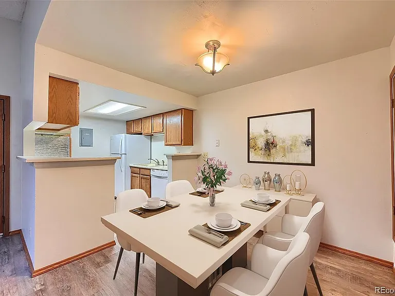 910 S Walden St #206 — Photo 5