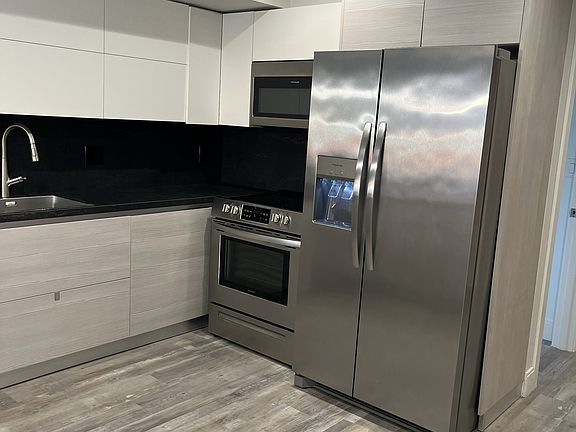2nd image of 316 Shrewsbury St #9W