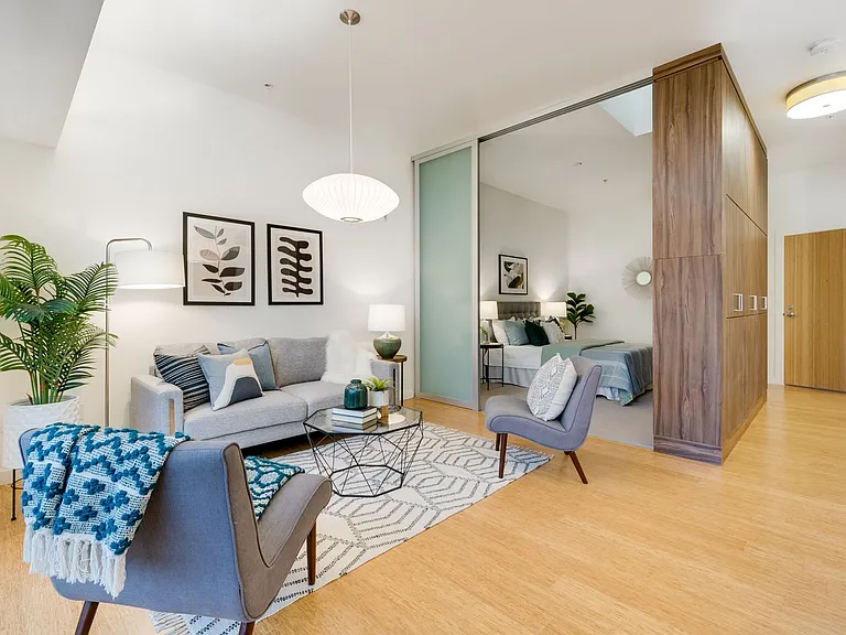 1455 N Killingsworth St #417 — Photo 7