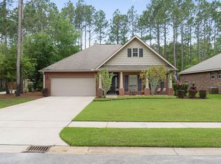 68 Woodwind Way, Freeport, FL 32439