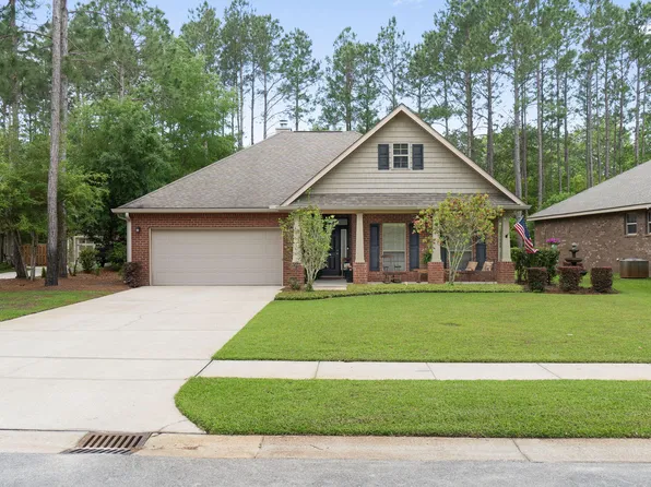 68 Woodwind Way, Freeport, FL 32439