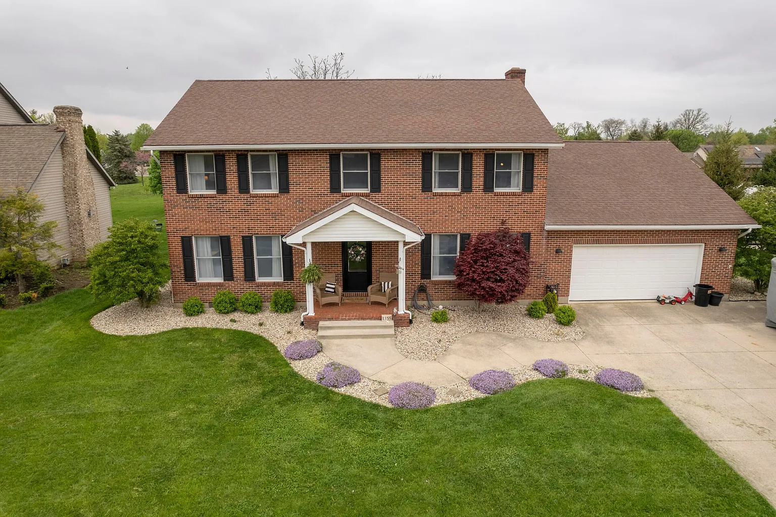 1355 Courtney Dr photo 1