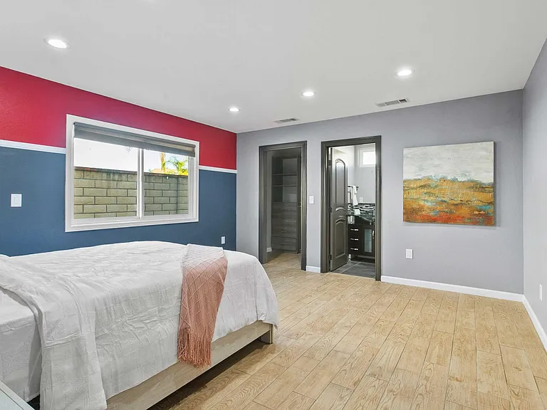 1210 N Country Hollow Dr — Photo 10