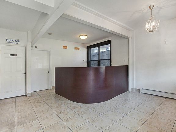 4th image of 3742 72nd St