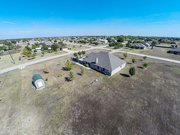 5th image of 2300 Cross Timbers Dr
