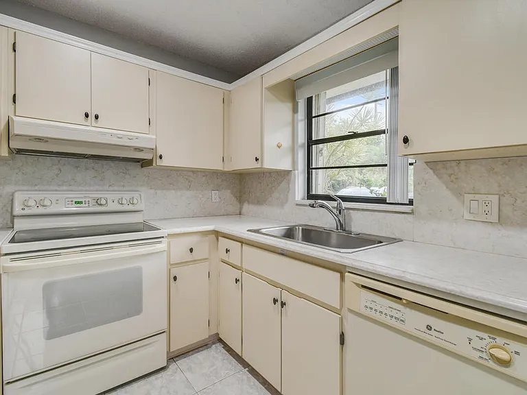 326 Jupiter Lakes Blvd #2316D — Photo 12