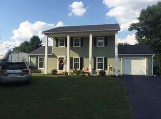 201 Palomino Dr, Harrodsburg, KY 40330