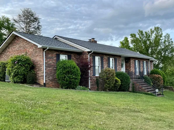 213 Armstrong Dr, Church Hill, TN 37642
