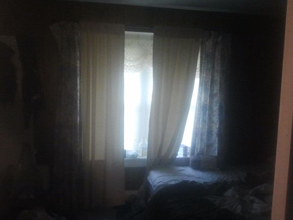 5th image of 724 Maywood Ave