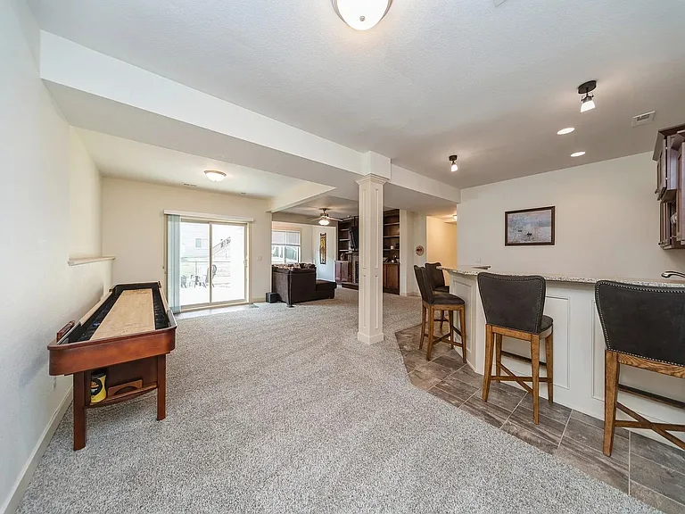 16035 Northpark Dr — Photo 19