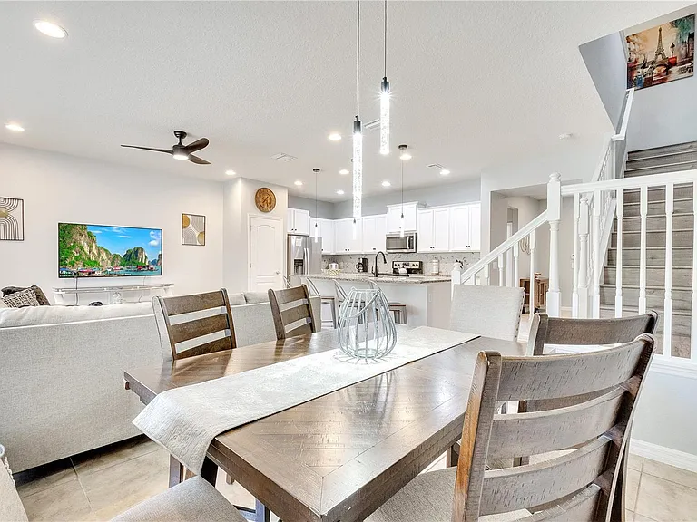 8827 Geneve Ct — Photo 26