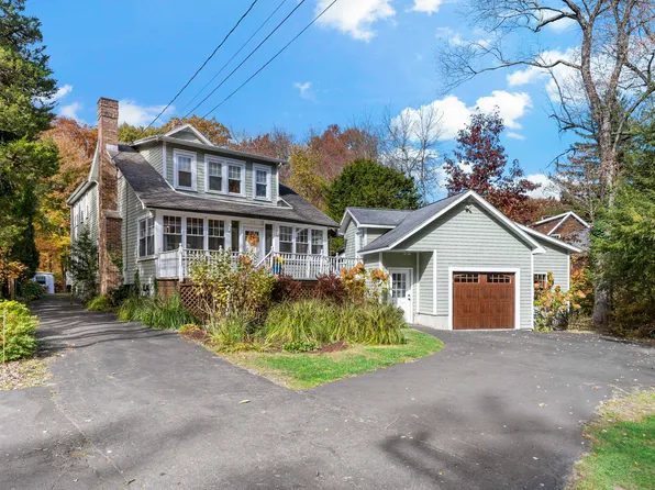 319 Middlesex Road, Darien, CT 06820