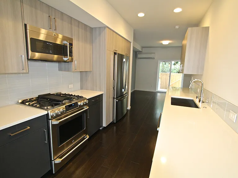 8507 14th Ave NW #B — Photo 5