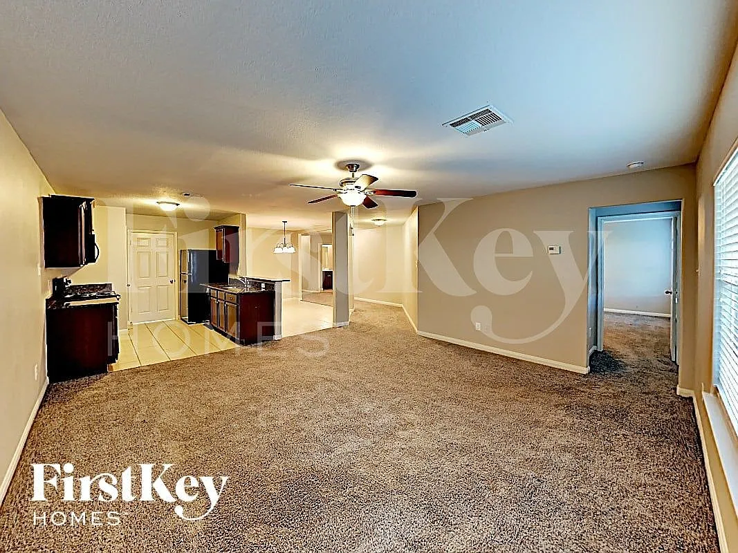 Building Photo - 24543 Eagles Claw Dr