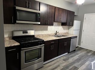 5716 W Thomas St #1, Chicago, IL 60651