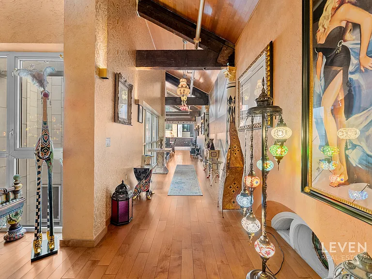 135 W 4th St #PHE — Photo 7