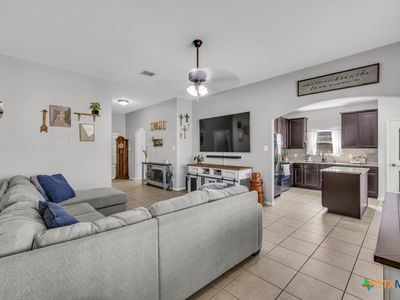 327 Amaryllis, New Braunfels, TX, 78132