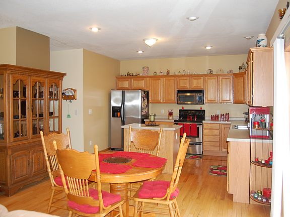 5th image of 31213 297th St